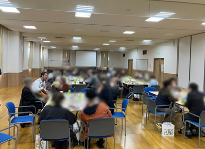 お菓子をいただきながらのQ&Aと歓談